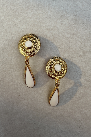 1980's White Disc Earrings (Clip-on)