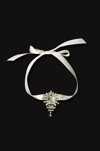 Vintage 19070s Swarovski Ribbon Choker