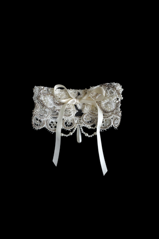Camila Lace Choker