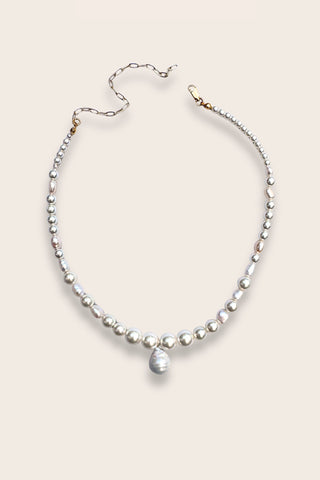Margot Pearl Choker
