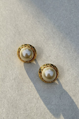 1980's Pearl Dome Earrings