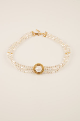 Queen Everyday Pearl Choker