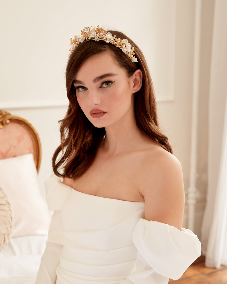 14k Gold Felicity Crown Victoria Percival